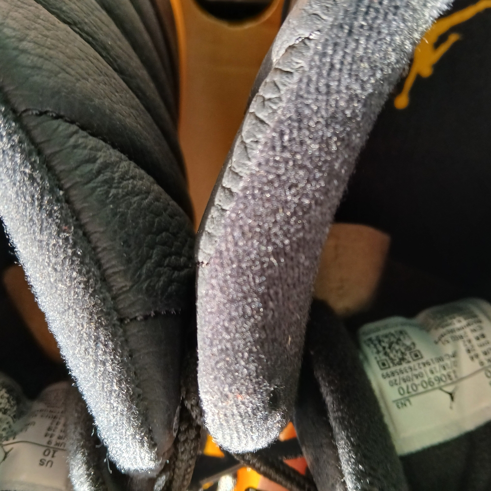 Size 10 Air Jordan 12 Retro University Gold - Picture 10 of 10